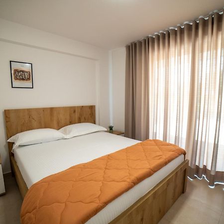 Sea Apartments 123 Saranda Kültér fotó